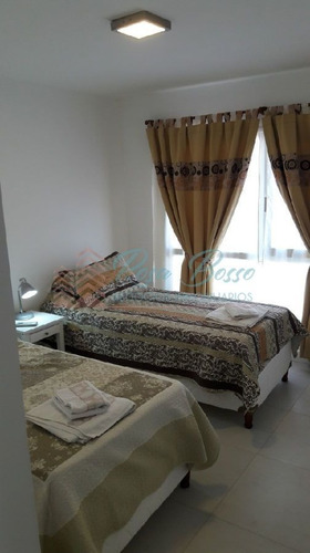 Imagen 5 de 22 de Apartamento En Peninsula, 2 Dormitorios *