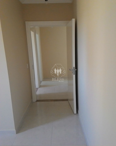 Imagem 5 de 30 de Lindo Apartamento 49,00 M² 2 Dormitórios Sala E Cozinha Americana Pia Com Gabinete E Armários, Lavanderia, 1 Banheiro Com Box De Vidro E Pia C Gabinete, Já Tem Aquecedor Instala - Ap02168 - 335890