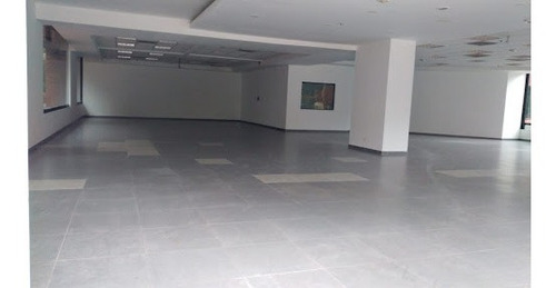 Imagen 5 de 14 de Locales En Arriendo Chico Norte 90-66435