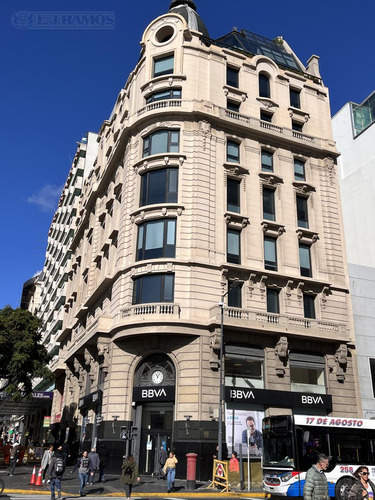 Oficina En Alquiler De 380 M2 En El Centro