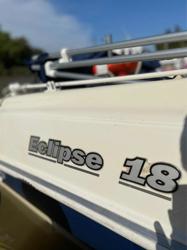 Arco Iris Eclipse 18 Suzuki 140 Hp