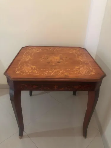 Fina Mesa Inglesa De Juegos (Usado)
