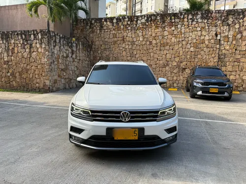 Volkswagen Tiguan Allspace Comfortline 2.0 Tsi 4motion Blindaje 2 plus