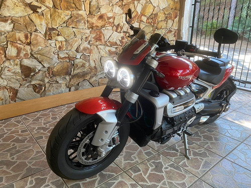 Imagem 1 de 8 de Triumph Rocket 3 R