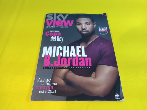 Revista Sky View Michael B Jordan El Ascenso De Una Estrella