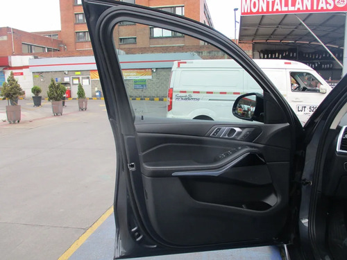 BMW X5 XDRIVE 40I 4X4 3000CC AT AA