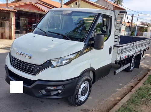 Iveco Daily 35150 Carroceria Ano 2022