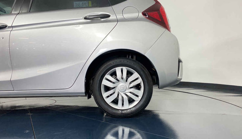 Imagen 7 de 15 de 120422 - Honda Fit 2016 Con Garantía