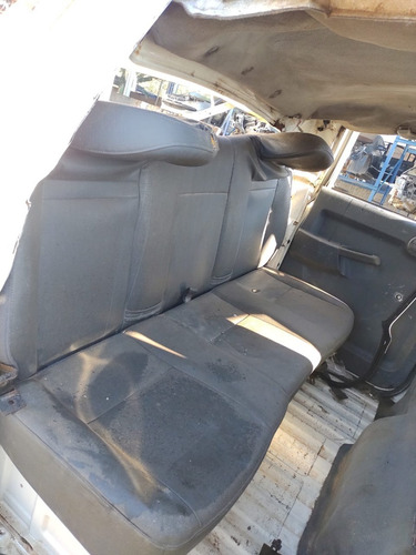 Imagem 7 de 11 de Sucata Kia Bongo 2.7 Diesel 2010/2011