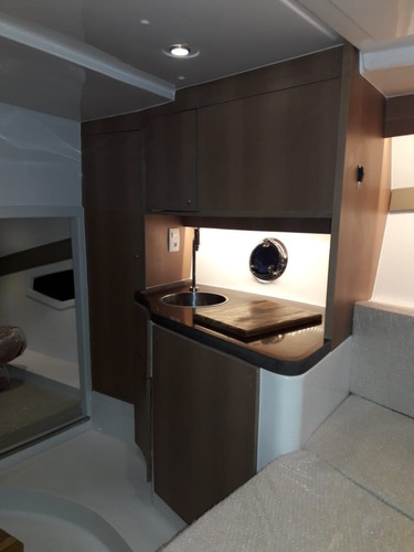 Lancha Royal Mariner 300 1/8
