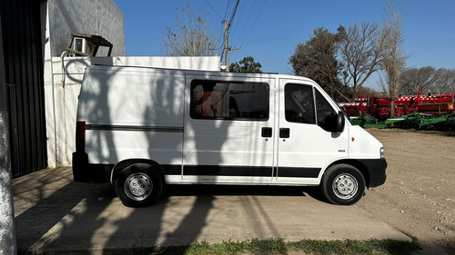 Peugeot Boxer 2.3 330m Confort Hdi Larga
