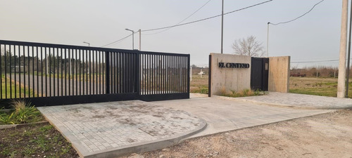 Terreno Lote En Venta Ubicado En Villa Elvira, La Plata, G.b.a. Zona Sur