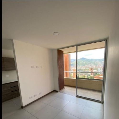 Apartamento En Venta En Sabaneta Sector Alto De Las Flores