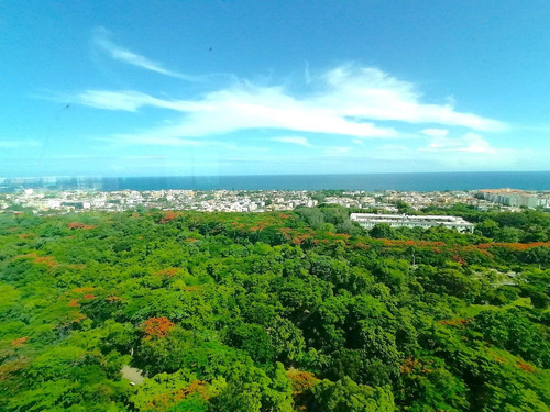 Penthouse En Venta En Los Cacicazgos. Av. Anacaona Con Vista