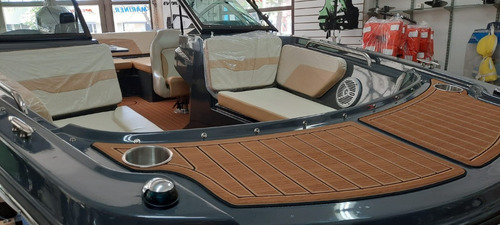 Imagen 5 de 9 de Lancha Bermuda Discovery 190 Mercury 200hp V6 4t 2023