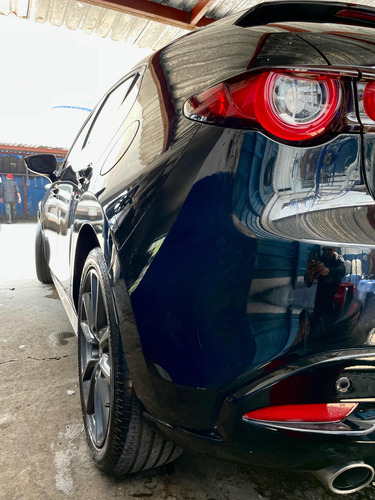 Mazda 3 Hatchback Gt Único Dueño Factura Original Negro