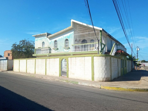 Imagen 1 de 11 de Casa Comercial En Venta Los Olivos Maracaibo 2535