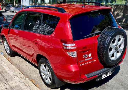 Toyota Rav4 2.4 4x2 At 2011