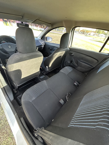 Renault Logan Authentique