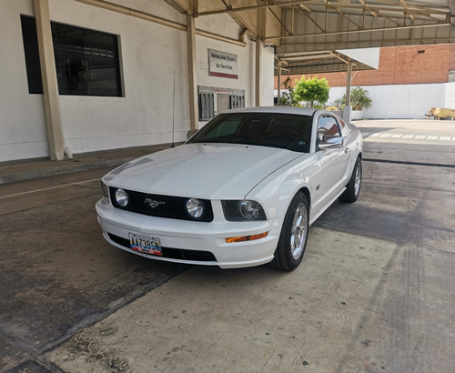 Ford Mustang Gt