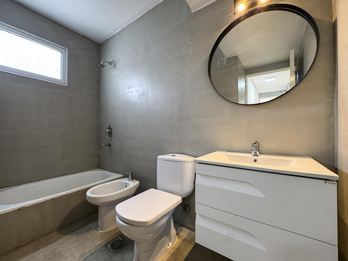 Departamento Piso Exclusivo Con 2 Dormitorios Y Mega Balcón