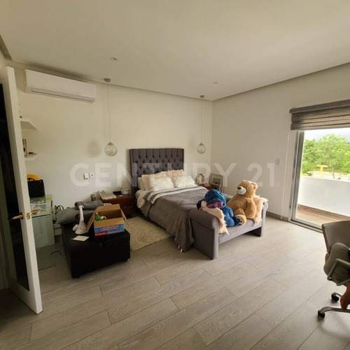 Residencia En Venta En Lagos Del Sol Cancún