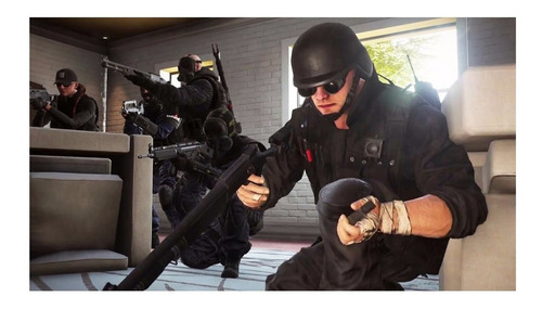 Imagen 3 de 3 de Tom Clancy's Rainbow Six Siege Rainbow Six Deluxe Edition Ubisoft PS5 Físico