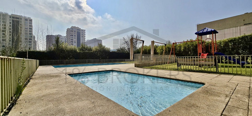 Imperdible Baja Precio. Amplio Y Seguro Depto. En Las Condes