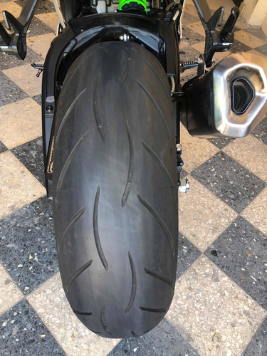Imagen 15 de 16 de Kawasaki Ninja Zx10r - Moto Deportivas