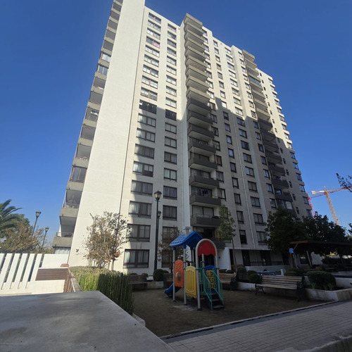 Se Vende Dpto. Con Vista Despejada Al Oriente Macul