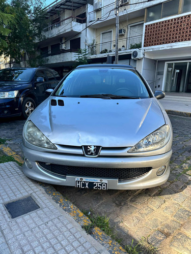 Peugeot 206 1.6 Xr Premium