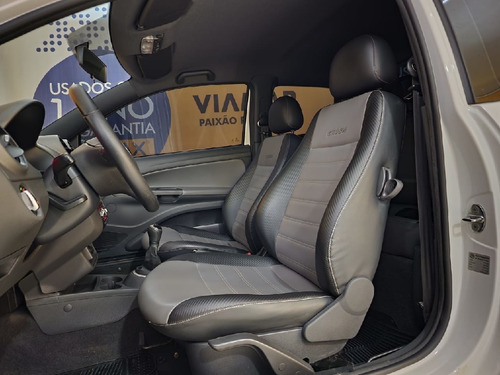 Imagem 8 de 10 de Volkswagen Saveiro 1.6 Cross Cd 16v Flex 2p Manual