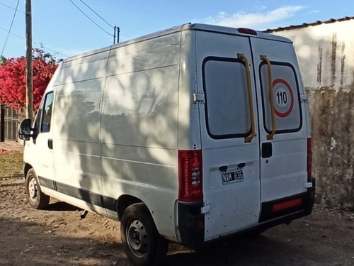 Imagen 5 de 15 de Peugeot Boxer 2014 2.3 350mh Confort Hdi Larga Abs