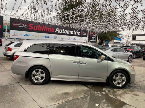 Imagen 1 de 10 de Honda Odyssey 2011 5p Touring Minivan Aut Cd Q/c Dvd