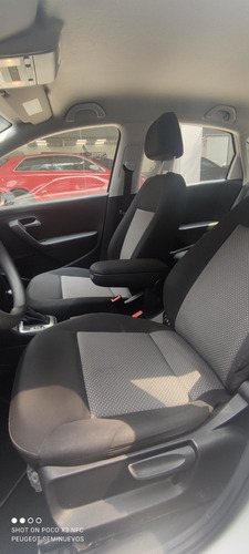 Imagen 5 de 8 de Volkswagen Vento 2019 1.6 Confortline At