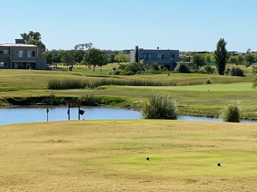 Imagen 13 de 30 de Casa En Venta Ubicado En El Cantón Golf, Escobar, G.b.a. Zona Norte