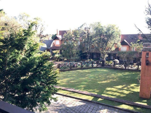 Imagem 19 de 22 de Casa Com 3 Dormitórios À Venda, 163 M² Por R$ 1.170.000,00 - Vila Suíça - Gramado/rs - Ca0282