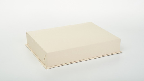Imagen 2 de 4 de Caja Para Masas 1kg C/ 8 Divisiones (4,2cm) 33,5x25,5x6cm (x50 U.) Sushi Saladitos Catering - 041b8 Bauletto