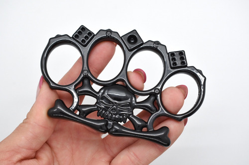 Manopla Puño Americano Negra Para Defensa Personal Seguridad Calavera Negro
