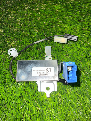 Conjunto De Antena Amplificadora Toyota Roraima 07/12