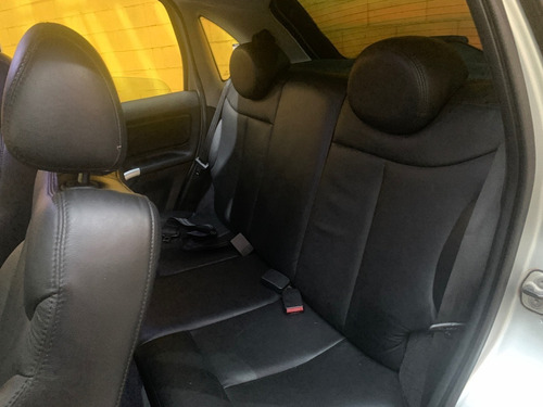 Imagem 9 de 15 de Citroën C3 1.4 2011 Bancos Em Couro Metrô São Lucas