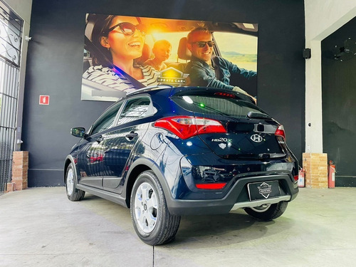 Imagem 4 de 17 de Hyundai Hb20x 1.6 16v Premium 2014