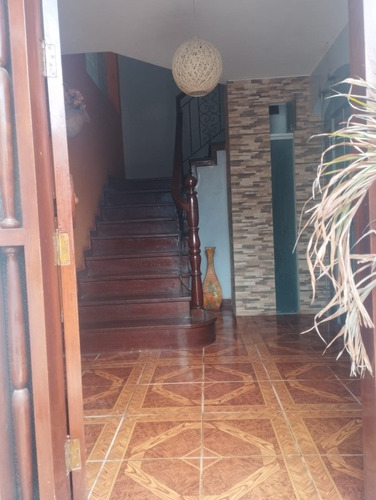 Imagen 7 de 10 de Habitación Con Cocina. En Santa Isabel De Villa, Chorrillos