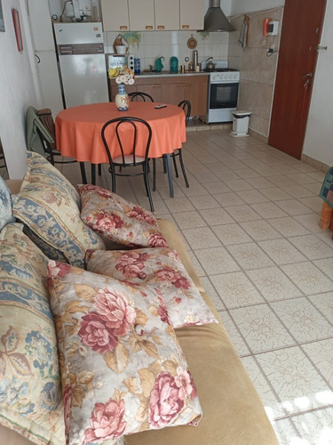 Departamento En Santa Teresita Para 4 Personas A 3 Cuadras Del Mar