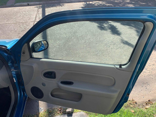 Renault Clio 1.5 Authent. Aa 2004