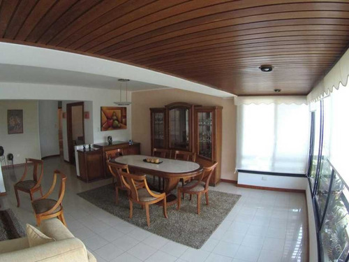 Imagen 6 de 8 de Vendo Apto 175m2 4h/4b/2p Los Naranjos 4640