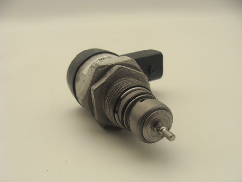 Valvula Bosch Regulador De Presion De Riel Vw, Amarok, Audi