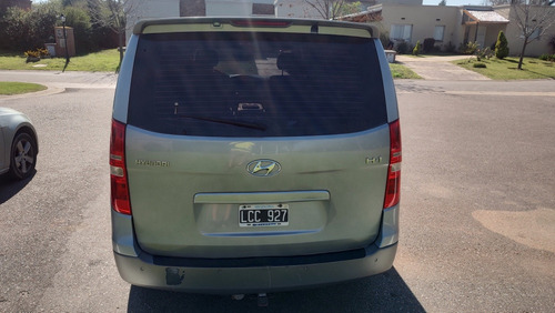 Imagen 10 de 19 de Hyundai H1 2012 2.5 Premium 1 170cv Mt