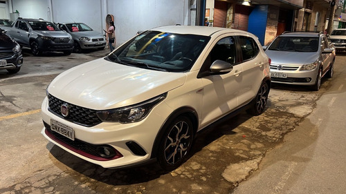 Imagem 1 de 9 de Fiat Argo