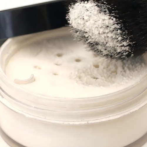 Base de maquiagem em pó Embanet Comercio de Embalagens Premium - 10mL